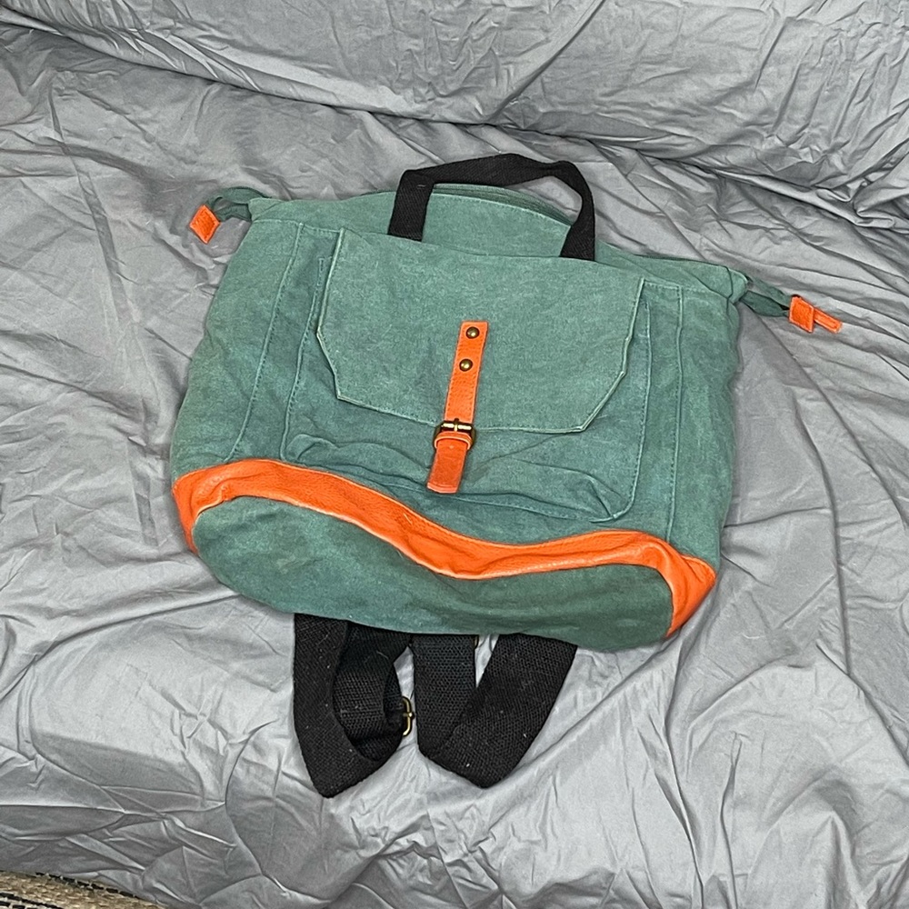 Mossimo backpack purse